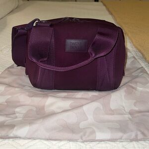 Dagne Dover Landon Neoprene Carryall Bag